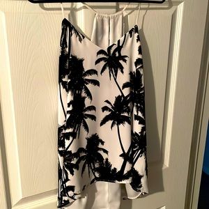 Express Keyhole Back Tabk top Size S